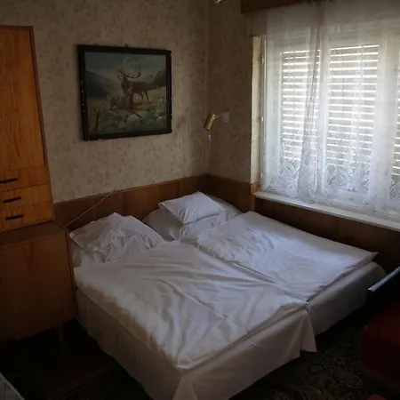 Pensjonat Simply Szallo Balatonboglár