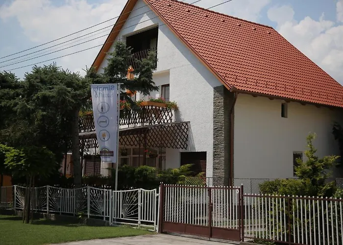 Pensiune Simply Szallo