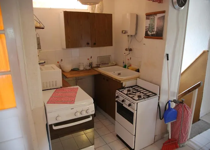 Simply Szallo Pensiune Balatonboglár